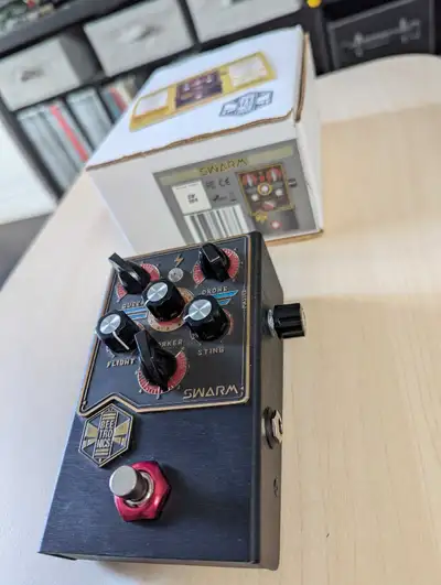 Beetronics Swarm pedal, View more
