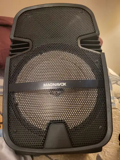 Get ready to pump up the volume with this Magnavox portable speaker! This speaker is in good working...