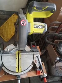 Ryobi 10inch bevel  chop saw +work bench 