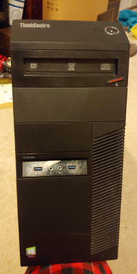 Lenovo ThinkCentre Desktop w/ Mouse and Keyboard