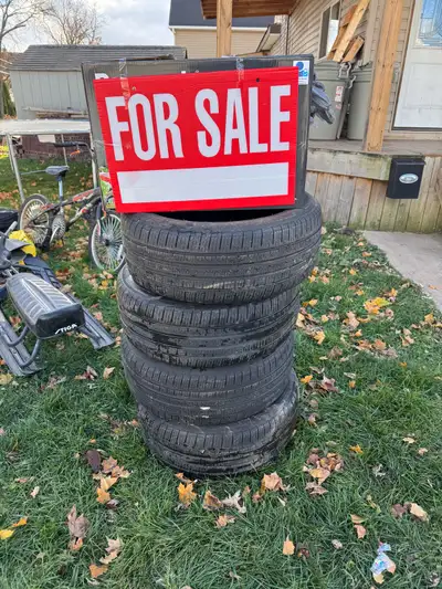 Slightly used 225 50r 17 tires 250$