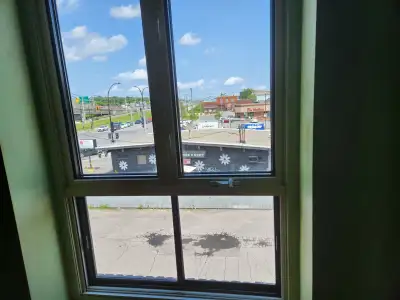 2.5 a louer / 2.5 for rent