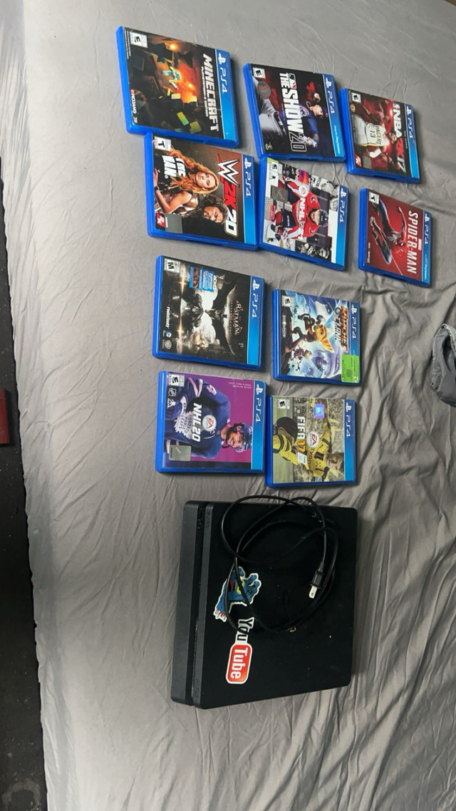 PS4 with games in Sony Playstation 4 in Hamilton