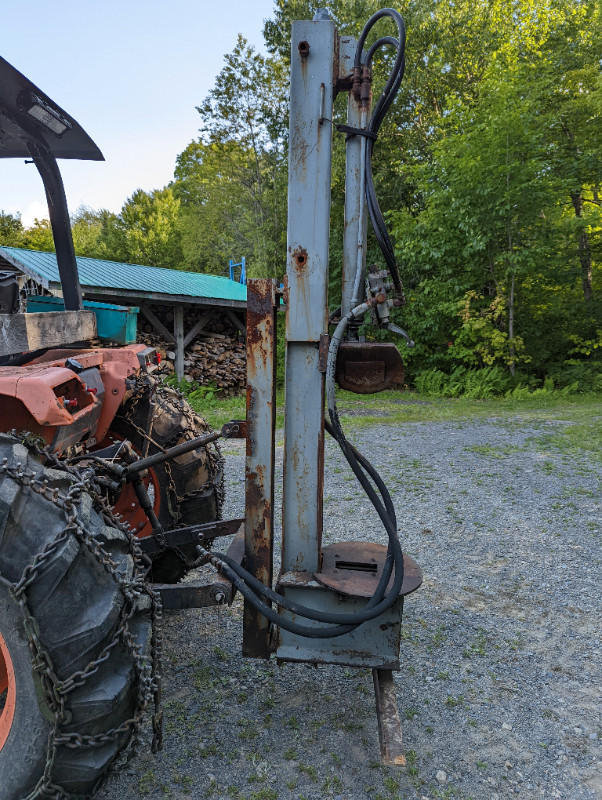 Fendeuse hydraulique sur 3 points du tracteur dans Autre  à St-Georges-de-Beauce