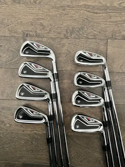 Taylormade R9 Irons 3-PW, View more