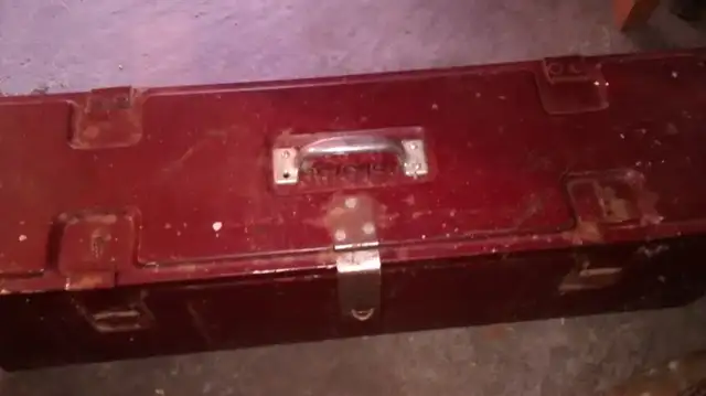 Vintage 1940s Tool Chest in Tool Storage & Benches in City of Toronto - Image 2