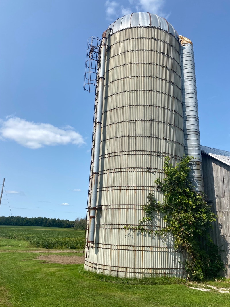 Free silo Free Stuff Ottawa Kijiji
