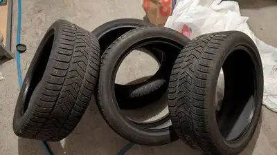 245 45 R20 Pirelli Scorpion Winter Tires Runflat BMW X3 X4 OEM Tire Taken off of 2020 X3 M40i G01 Fi...