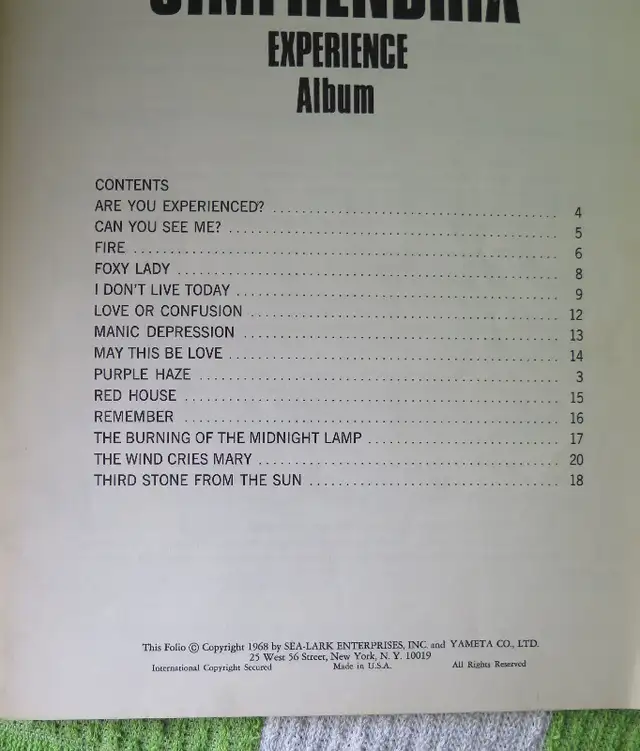 the JImi Hendrix Experience Album VINTAGE PVG 1968 in Other in City of Montréal - Image 3