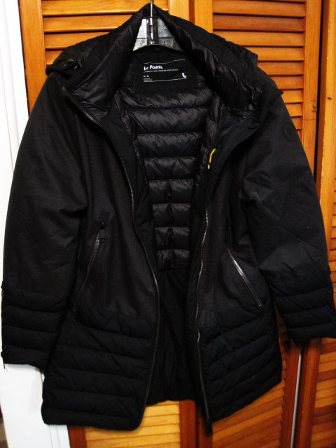35$ - Manteau d'Hiver TG Femmes  / XL Women's Winter Coat. dans Femmes - Hauts et vêtements d'extérieur  à Ville de Montréal - Image 2