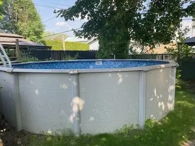 Piscine hors-terre 18 pieds à donner, View more