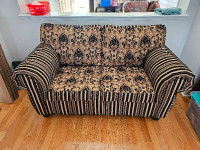 Used 3+2+1 seater fabric sofa in excellent condition