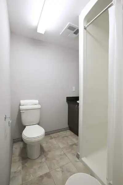 Summer Sublet (July- August)