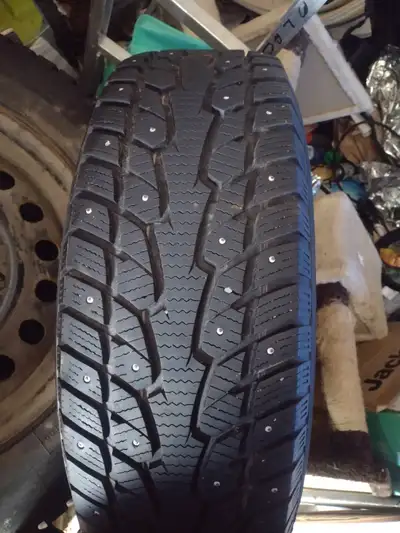 Great condition lots of tread no rust on studs no cracks been in storage I'm not sure of the bolt pa...