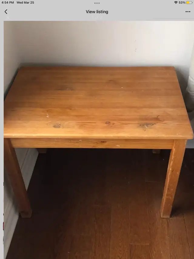 Wooden coffee table in Coffee Tables in Ottawa - Image 2