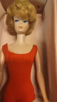 Barbie doll Madge 1963 with case and accessories