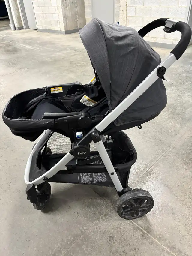Stroller and car seat assembly - Graco in Strollers, Carriers & Car Seats in Laval / North Shore - Image 10