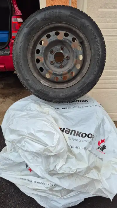 4 All Season tires with rims 195/65 R15 - Continental - in good condition. Selling as I bought a dif...