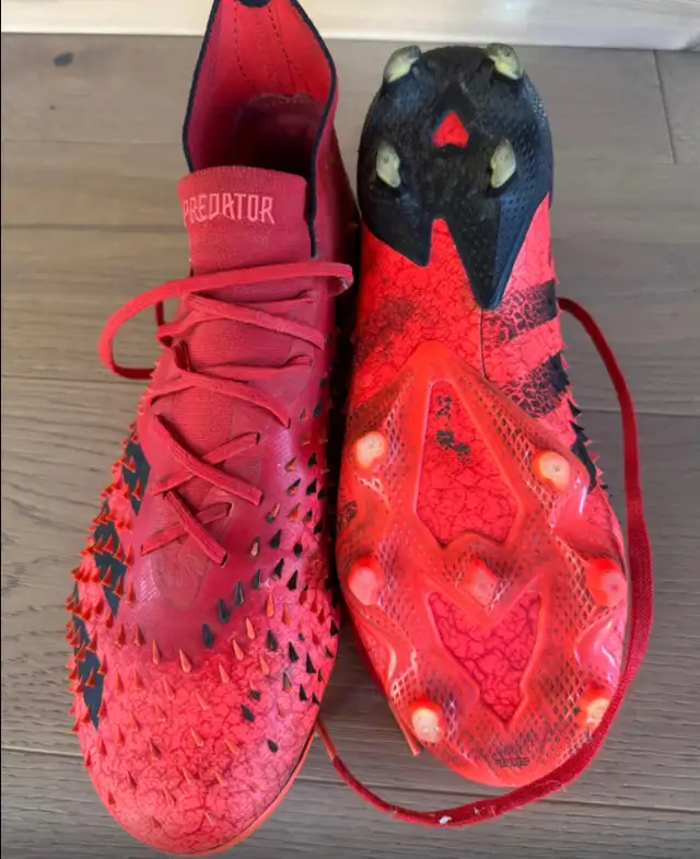 Adidas predator soccer shoes size 7.5 men in Soccer in Ottawa - Image 3
