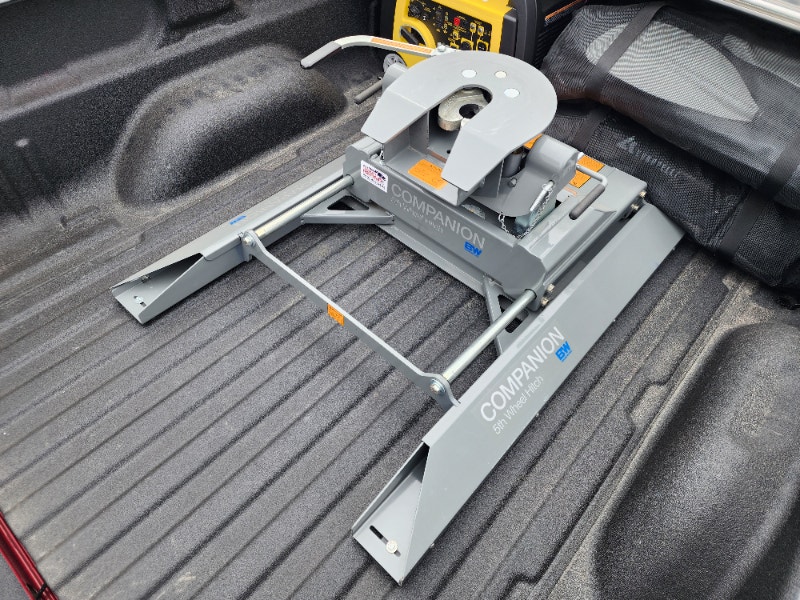 BW Companion Slider 5th Wheel Hitch Travel Trailers & Campers St