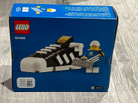 Lego 40486 Adidas Originals Superstar -- New, sealed
