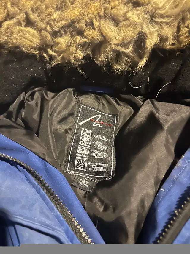 Alpine tek winter parka coat cash only please  in Women's - Tops & Outerwear in Peterborough - Image 3