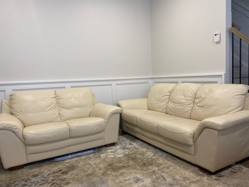 Leather sofas Couches & Futons Ottawa Kijiji