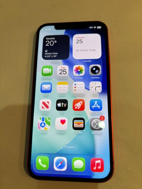 Apple iPhone 12 - 64gb Red Like New in Cell Phones in Delta/Surrey/Langley - Image 4