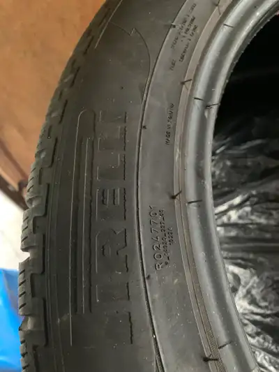 Tires for Mercedes-Benz ML350, very good condition. $20 each X 4