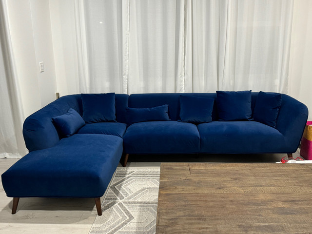 Sectional sofa for sale  in Couches & Futons in Calgary - Image 2