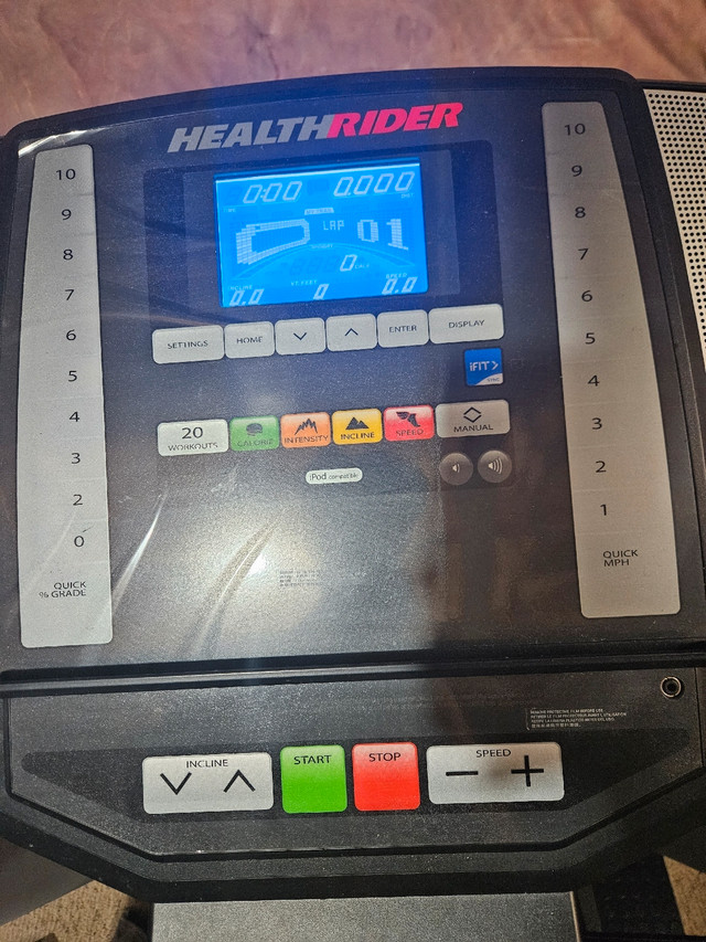 Healthrider H70T Folding Treadmill  in Exercise Equipment in Markham / York Region - Image 4