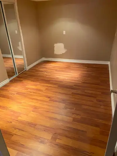 shared room available