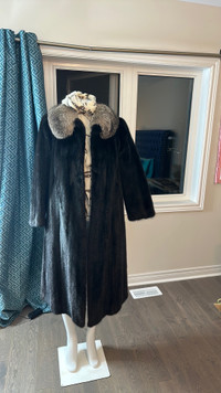 Ladies mink coat 