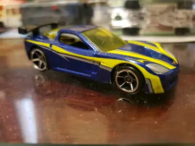 2008 Hot wheels Mystery Models Chevy Corvette C6R Blue