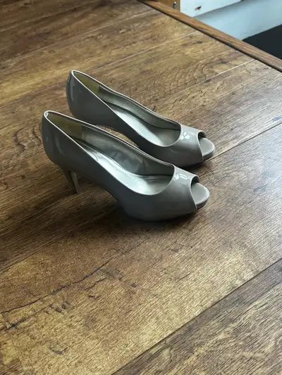 Women’s Shoes , View more