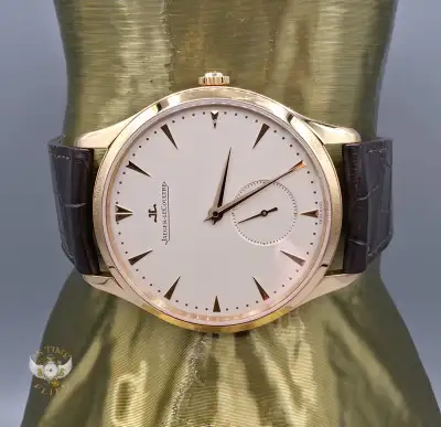 The Jaeger-LeCoultre Master Ultra Thin Ref. Q1272510 is a distilled expression of classical Swiss wa...