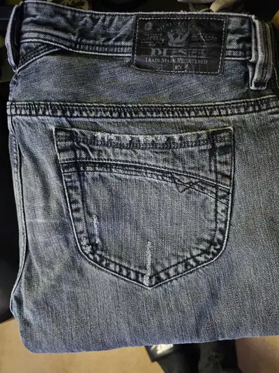 Men's Vintages "Diesel" jeans, View more