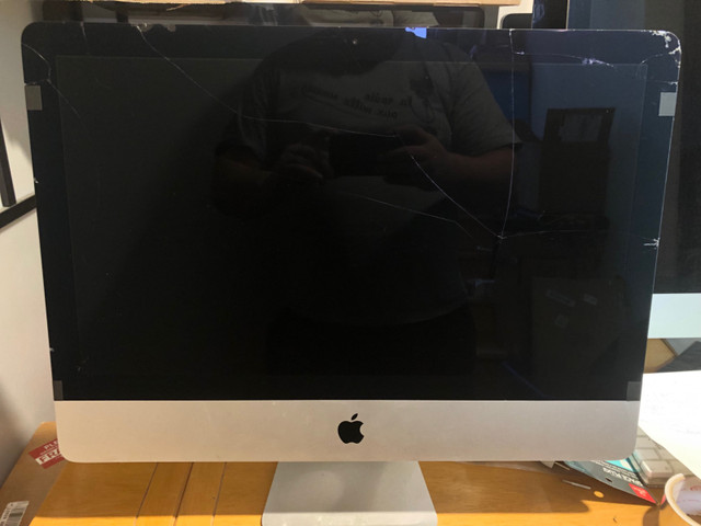 A1418 iMAC 21.5 Fully working or Parts/Repair (2012) dans Ordinateurs de bureau  à Laval/Rive Nord