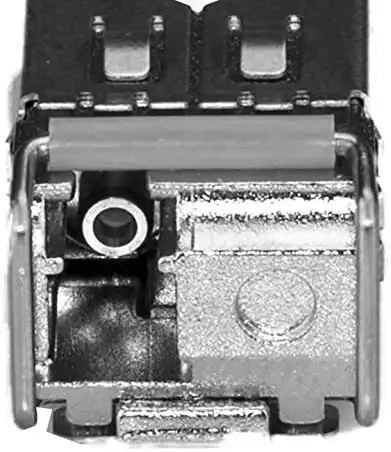 (NEW) StarTech Extreme Networks 10056H Compatible SFP Module in Networking in City of Toronto - Image 8