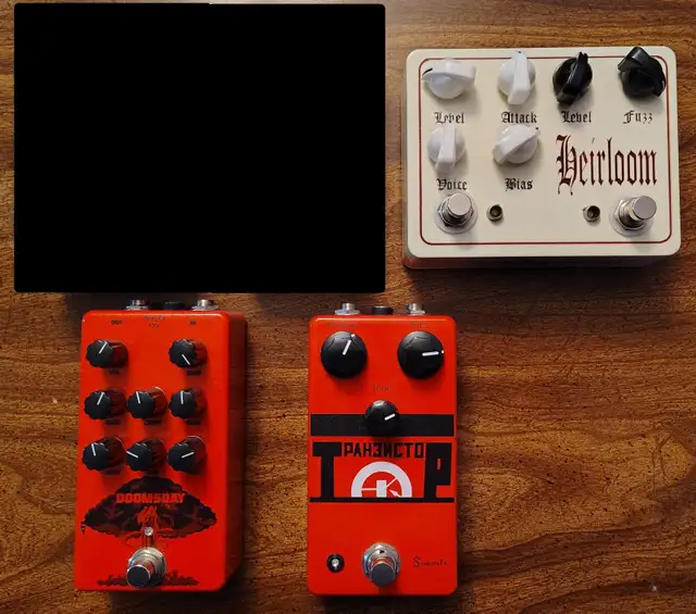 Fuzz, Octave, Filter, Noise, Ring Modulation Pedals in Amps & Pedals in Ottawa - Image 9