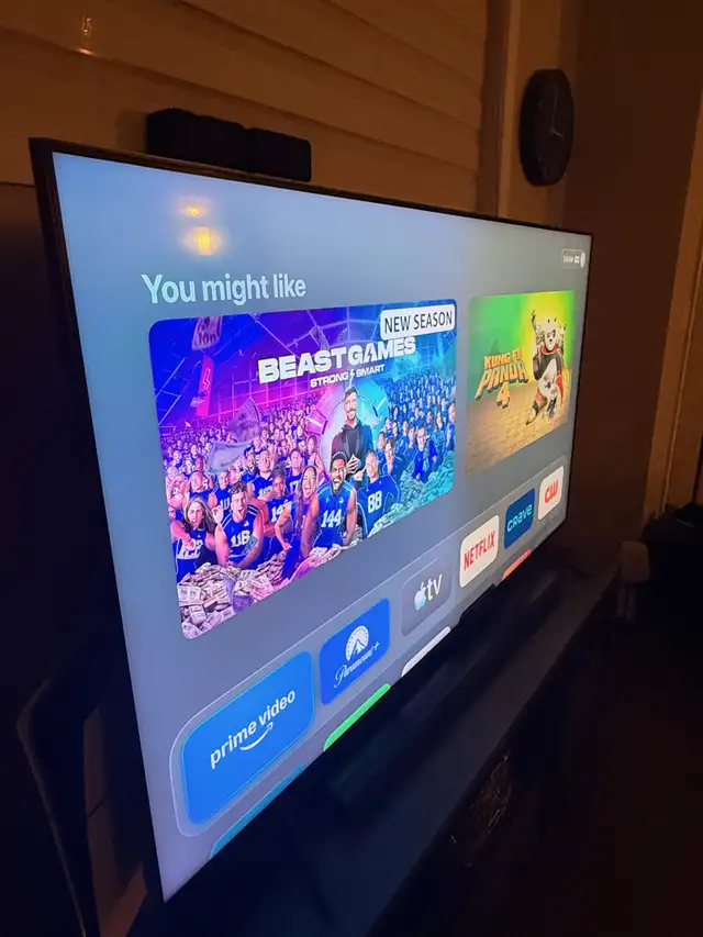Samsung 65" QLED 4K Smart TV (QN65Q60TAF) - Like New in TVs in Ottawa - Image 11