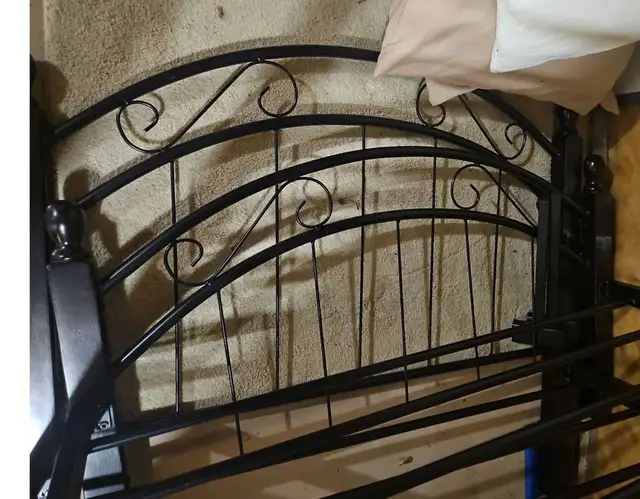 Brand new Black metal bed frame with brand new single mattress - in Beds & Mattresses in Kingston - Image 3