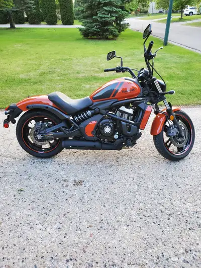 Fresh Safety. 2018 Kawasaki Culcan S 650 ABS SE (Special Edition Colour) Pear Lava Orange. Fuel inje...