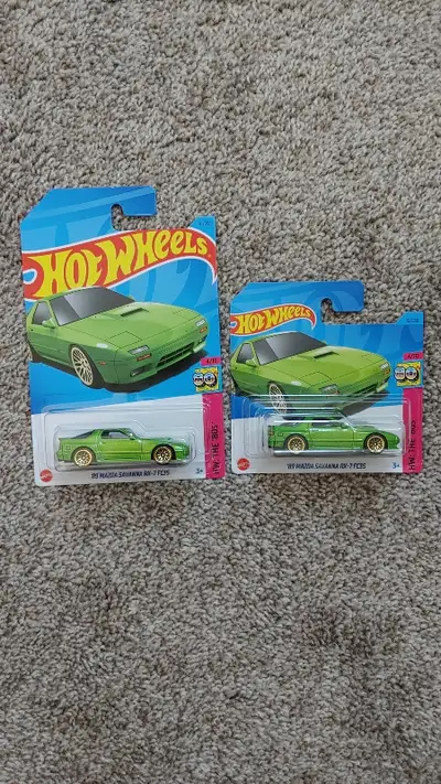 Pair of Hot Wheels HW: The ‘80s ‘89 Mazda Savanna RX-7 FC35s , View more