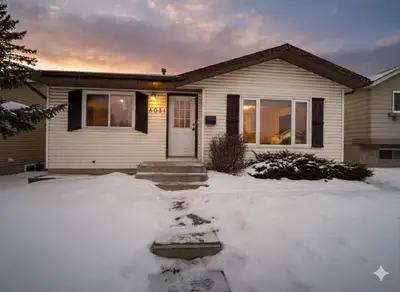 3 bedroom Main Floor For Rent. 1 full bathroom Recently renovated with new kitchen. Carpets shampooe...