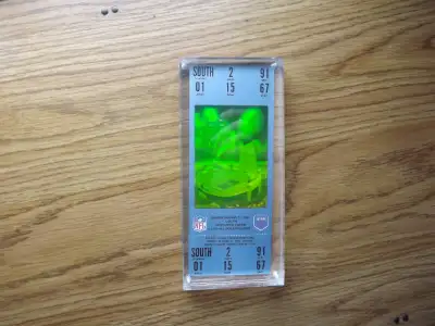 1991 Super Bowl "Hologram" Ticket (N.Y. Giants-Buffalo Bills) Intact I have for sale a 1991 Super Bo...