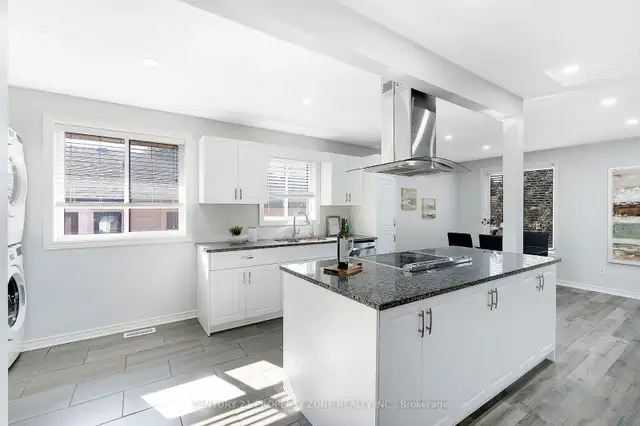 Beautiful Detached Raised Bungalow For Sale in Cambridge63782602172929122