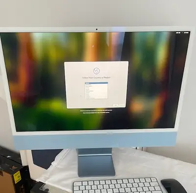 BRAND NEW APPLE IMAC 24 M1 BLUE E DITION 24 INCH retina 4480x 2520 M1 CPU 8GB RAM 256GB SSD STORAGE...