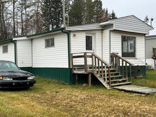 Mobile Home Pad Rentals in Storage & Parking for Rent in Edmonton