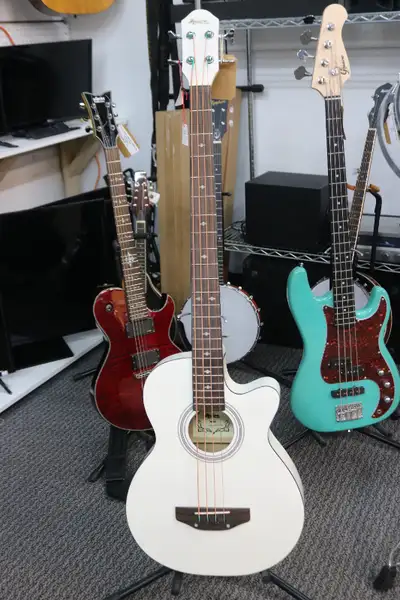 MADERA AB470CE ACOUSTIC BASS WITH PICKUP - WHITE (#4668), View more